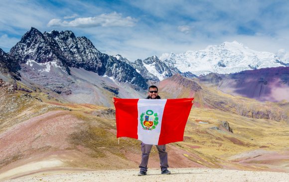 Ad portas del bicentenario del Perú